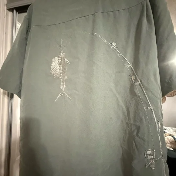 BAMBOO Green Shirt with Embroidered Logo - Picture 6 of 7